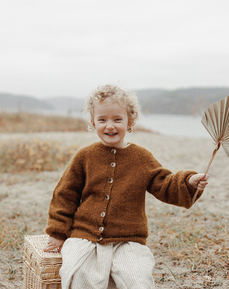 
                  
                    Shine Cardigan Junior
                  
                