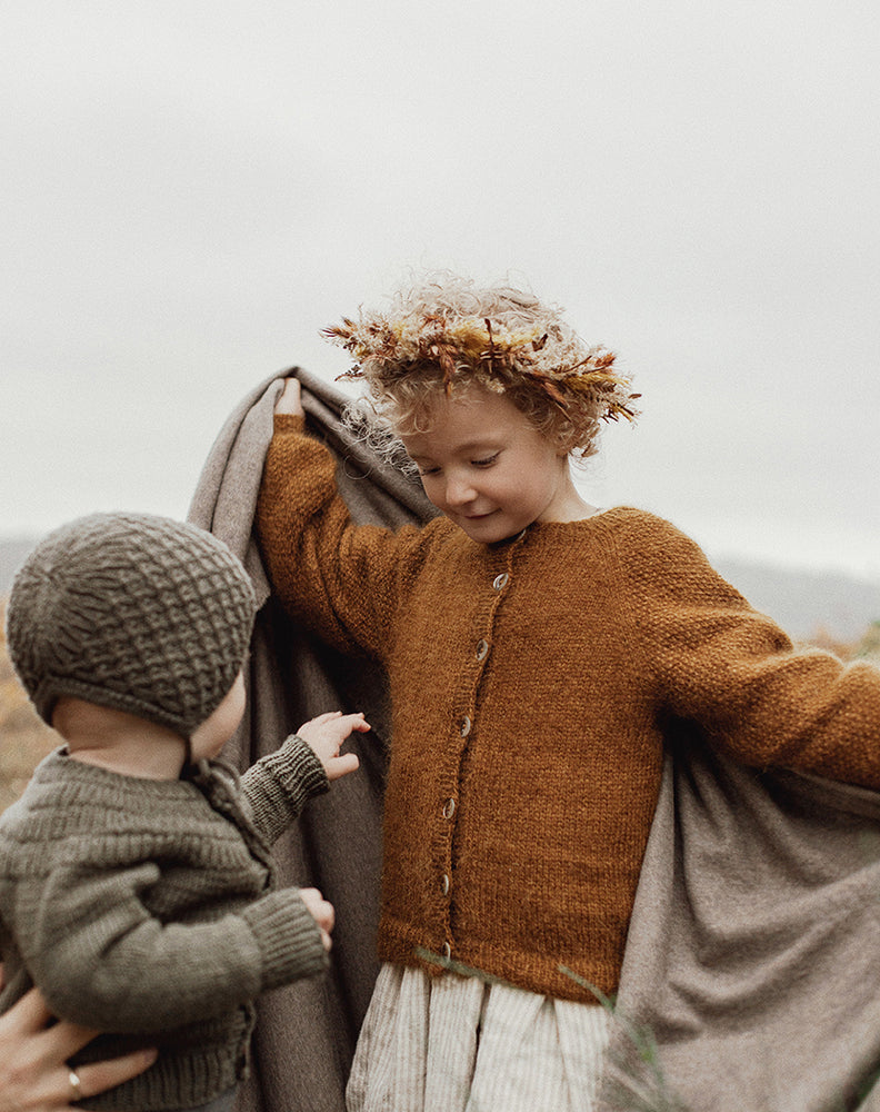 
                  
                    Shine Cardigan Junior
                  
                